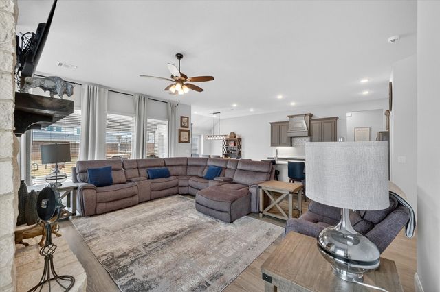 644 Winters Drive, Waxahachie, TX 75165