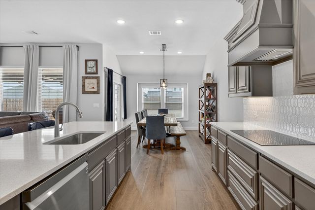 644 Winters Drive, Waxahachie, TX 75165