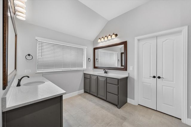 644 Winters Drive, Waxahachie, TX 75165