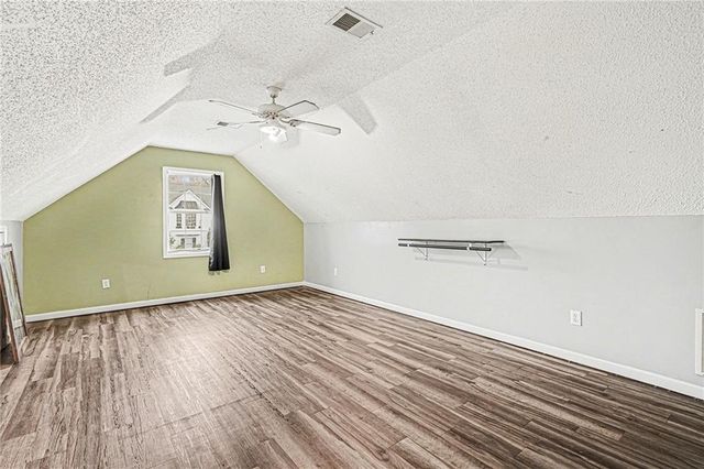 105 Twin Oaks Drive, Calhoun, GA 30701