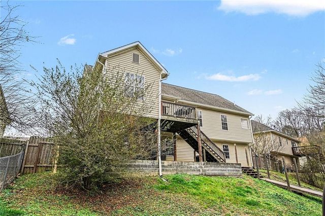 105 Twin Oaks Drive, Calhoun, GA 30701