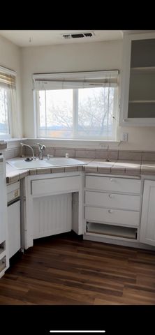 19699 McCourtney Rd, Grass Valley, CA 95949