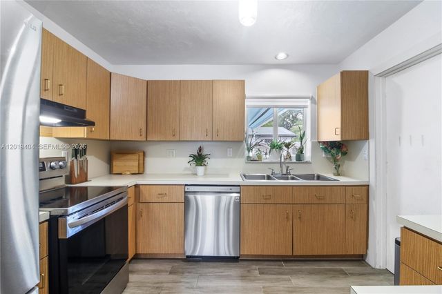 10455 SW 200th Street, Cutler Bay, FL 33157