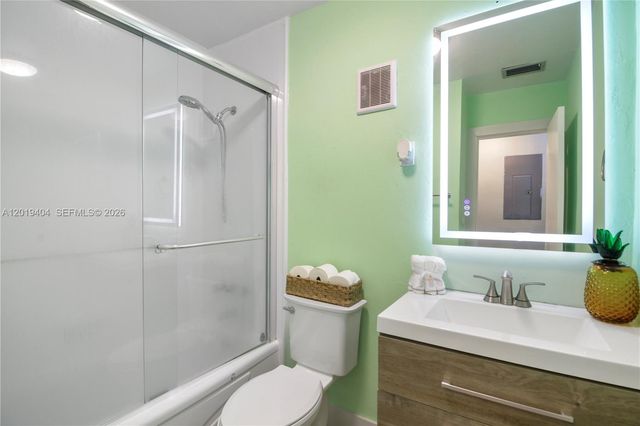 10455 SW 200th Street, Cutler Bay, FL 33157