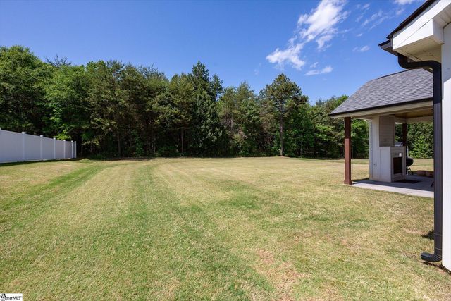 51 Wofford Road, Taylors, SC 29687