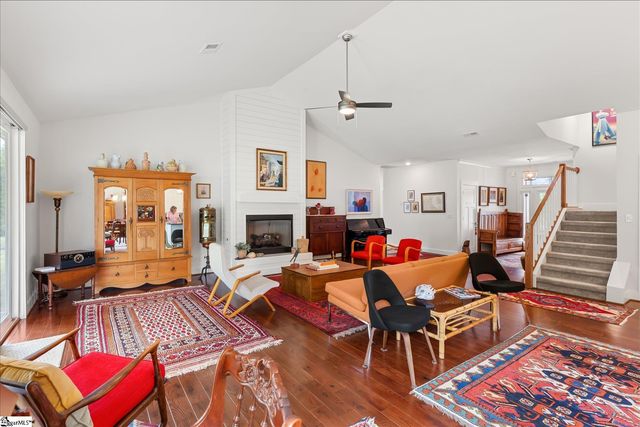 51 Wofford Road, Taylors, SC 29687