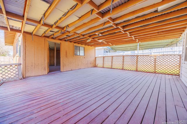 755 Linda Lou, San Antonio, TX 78223