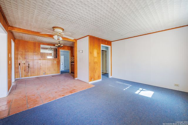 755 Linda Lou, San Antonio, TX 78223