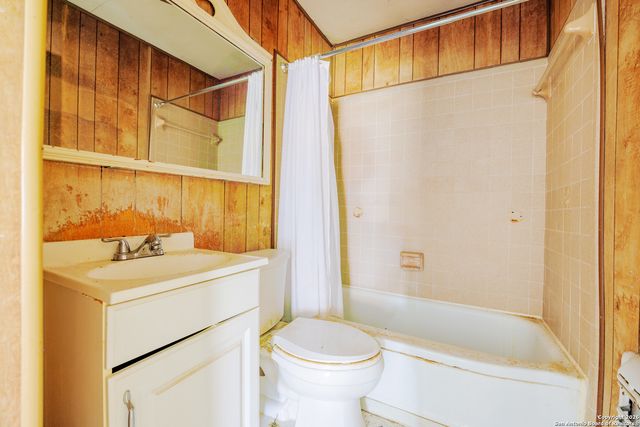 755 Linda Lou, San Antonio, TX 78223