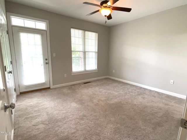 113 Conner Drive 103, Chapel Hill, NC 27514
