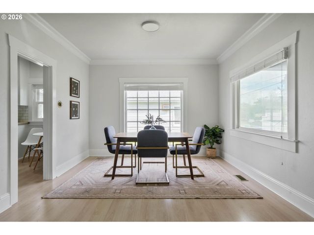 7567 N GILBERT Ave, Portland, OR 97203