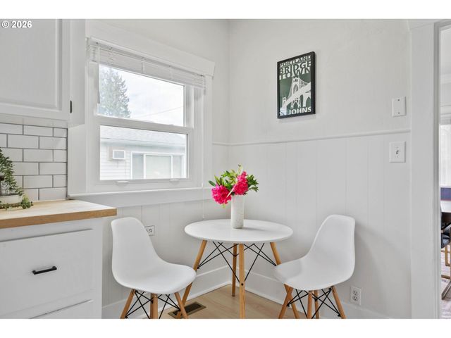 7567 N GILBERT Ave, Portland, OR 97203