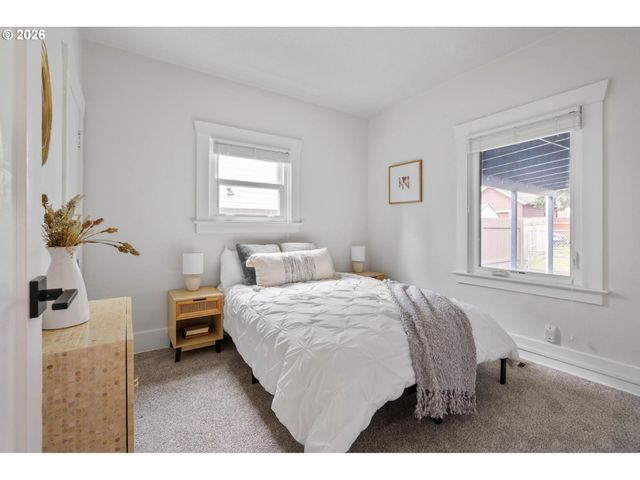 7567 N GILBERT Ave, Portland, OR 97203