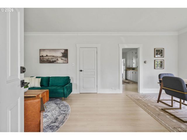 7567 N GILBERT Ave, Portland, OR 97203