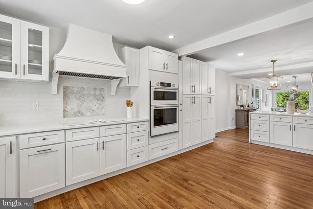 9813 MONTAUK AVE, Bethesda, MD 20817