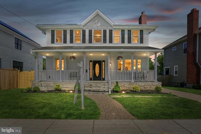 9813 MONTAUK AVE, Bethesda, MD 20817