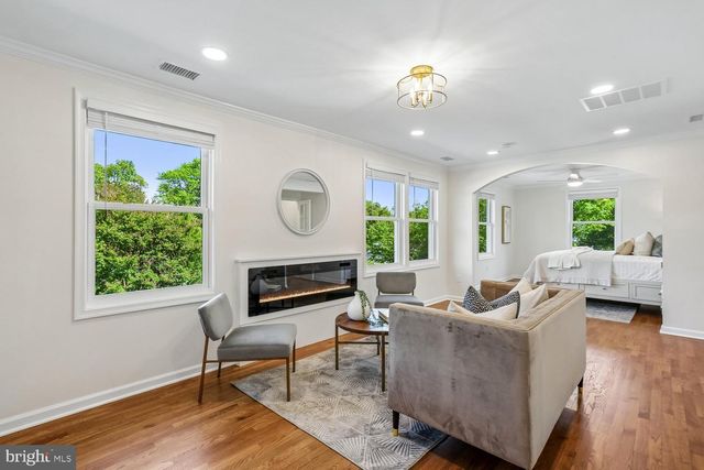 9813 MONTAUK AVE, Bethesda, MD 20817