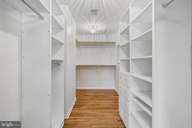 9813 MONTAUK AVE, Bethesda, MD 20817