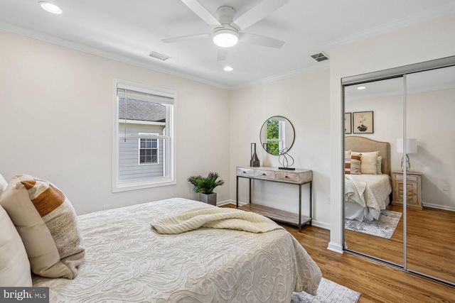 9813 MONTAUK AVE, Bethesda, MD 20817