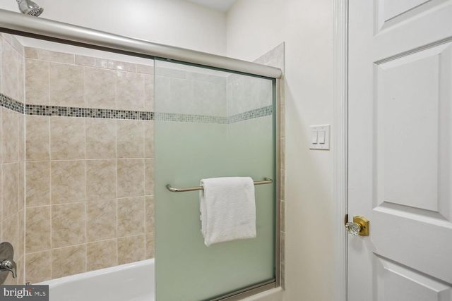 9813 MONTAUK AVE, Bethesda, MD 20817