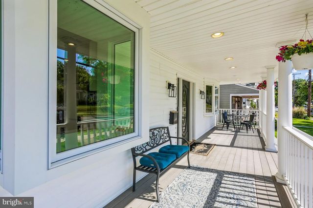 9813 MONTAUK AVE, Bethesda, MD 20817