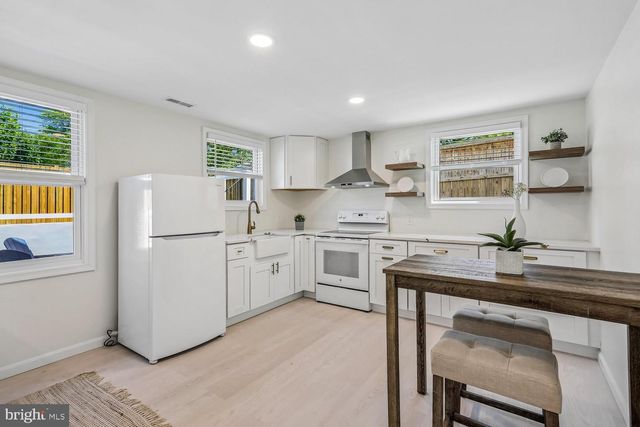 9813 MONTAUK AVE, Bethesda, MD 20817