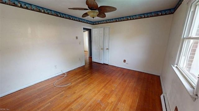 1016 Lyndon CIR, Newport News, VA 23605