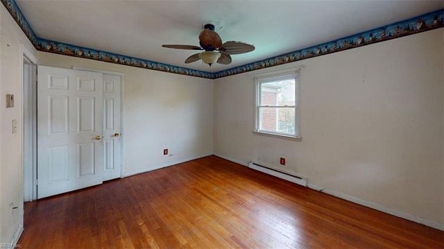 1016 Lyndon CIR, Newport News, VA 23605