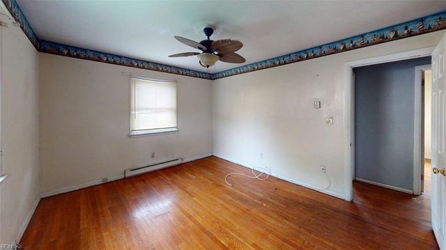 1016 Lyndon CIR, Newport News, VA 23605