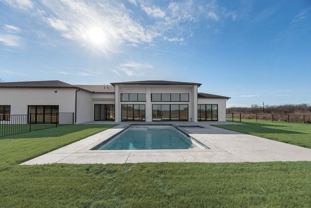 2284 County Road 222, Anna, TX 75409