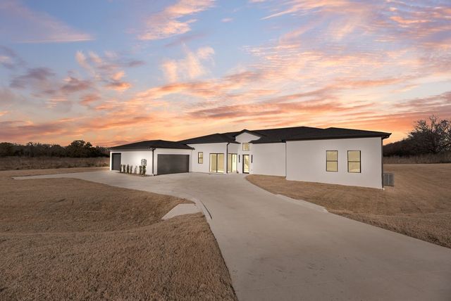 2284 County Road 222, Anna, TX 75409