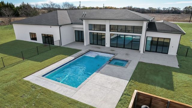 2284 County Road 222, Anna, TX 75409