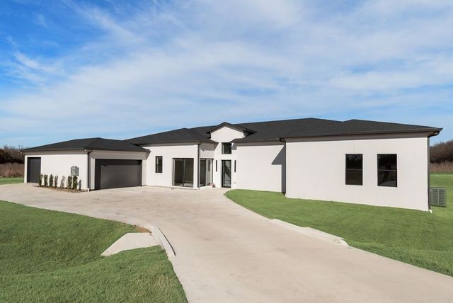 2284 County Road 222, Anna, TX 75409