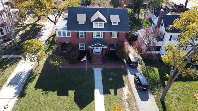 219 W Prescott Ave, Salina, KS 67401