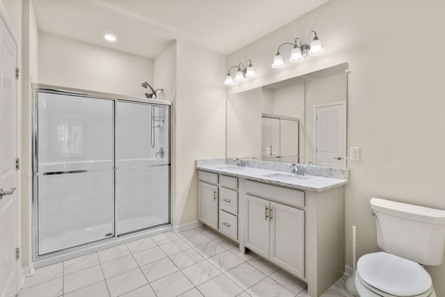3310 Pennington Dr 310, Walpole, MA 02081