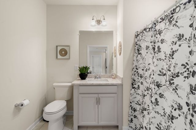 3310 Pennington Dr 310, Walpole, MA 02081