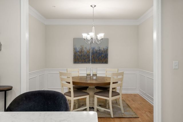 3310 Pennington Dr 310, Walpole, MA 02081