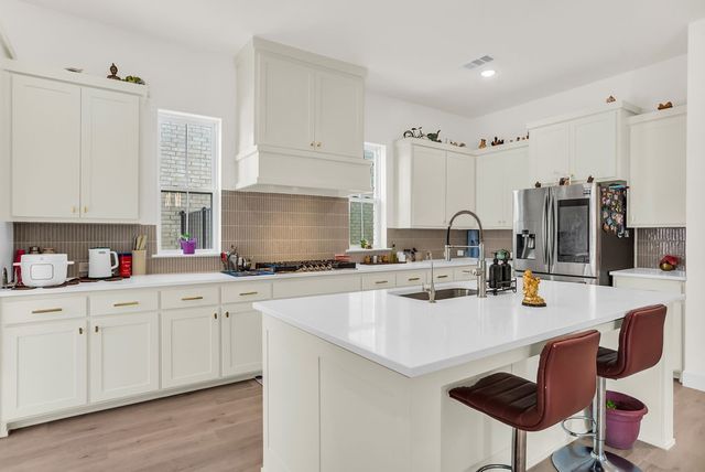 8869 Bailey Street, Frisco, TX 75035