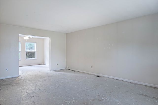 5404 Quisenberry Drive, Fairborn, OH 45424