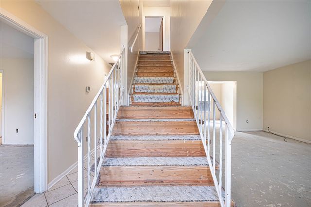 5404 Quisenberry Drive, Fairborn, OH 45424