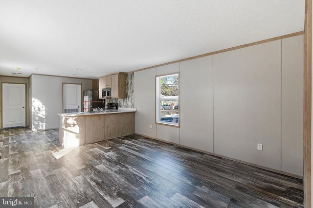 2 LACE BARK LN, Jackson, NJ 08527