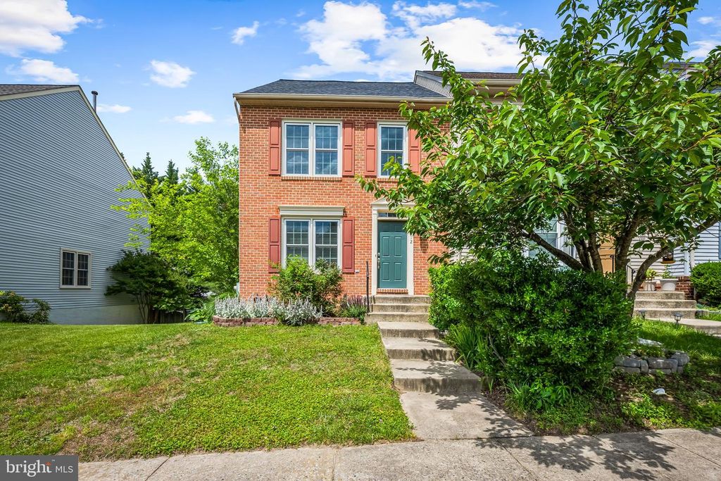 Image 1 of property listing at 6312 HAMPTON PL, Elkridge, MD 21075