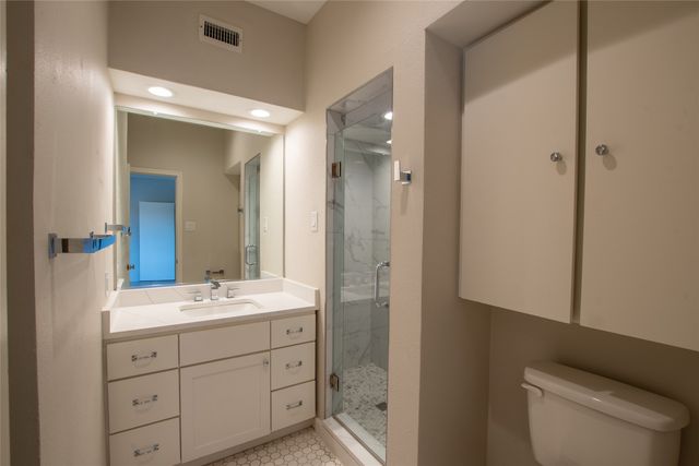 10734 Park Village Place A, Dallas, TX 75230