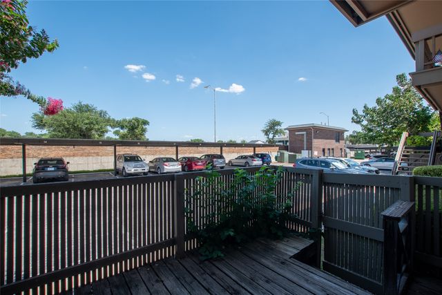 10734 Park Village Place A, Dallas, TX 75230