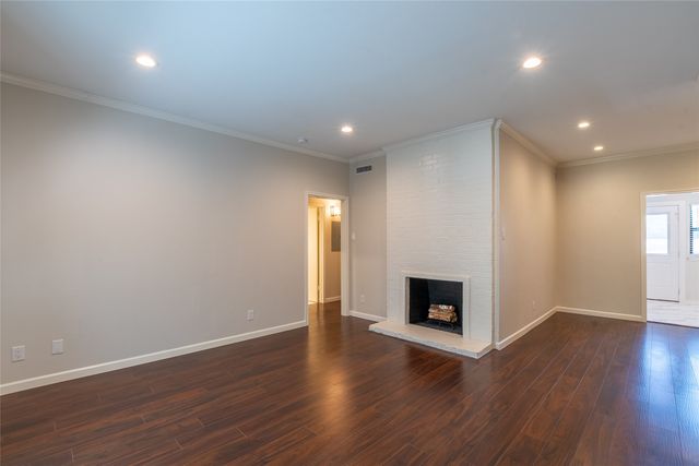10734 Park Village Place A, Dallas, TX 75230