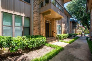 10734 Park Village Place A, Dallas, TX 75230