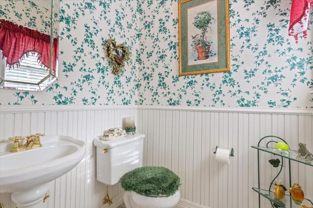 3429 River Oaks Drive, Woodway, TX 76712