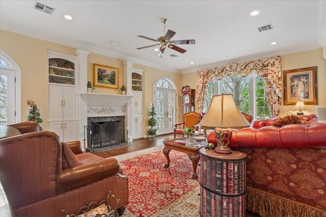 3429 River Oaks Drive, Woodway, TX 76712