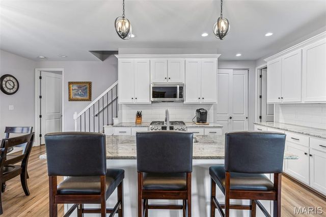 1473 Grey Wolf Drive, Imperial, MO 63052