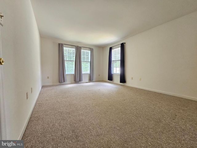 1 EMILY CT, Reading, PA 19606